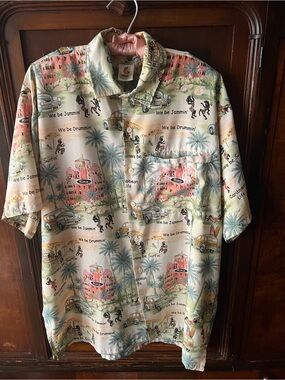 Vintage Men’s Beachwear Fun Hawaiian Print Short-Sleeve Camp Shirt